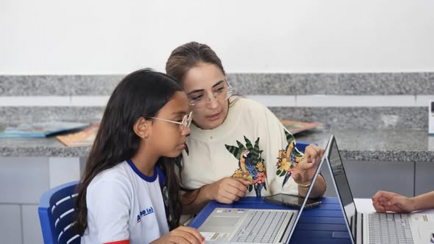 AVALIAÇÃO PILOTO DA FUNDAÇÃO LEMAN E UNIVERSIDADE DE STANFORD FORTALECE APRENDIZAGEM EM PRINCESA