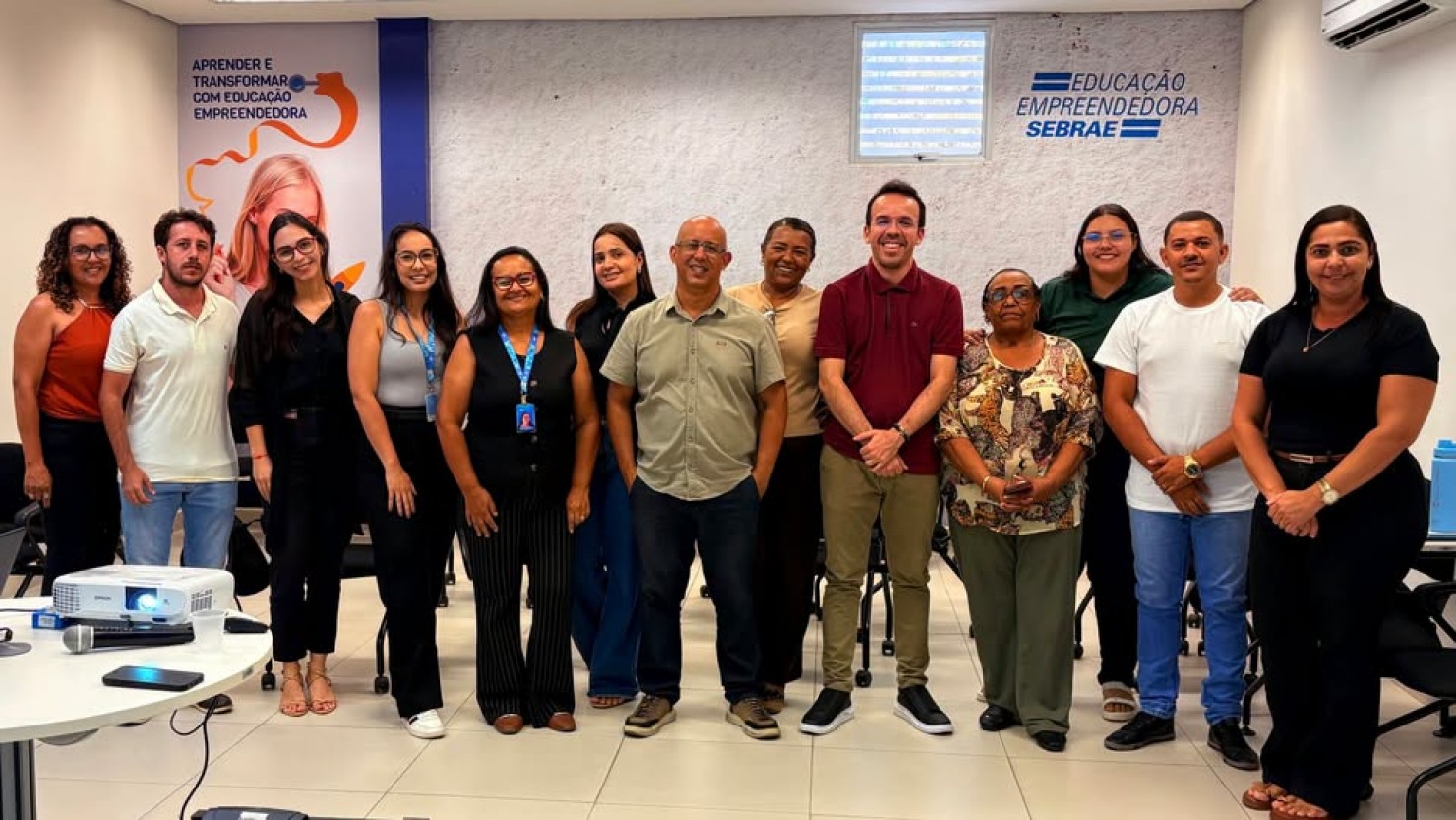 ENCONTRO DO SEBRAE EM PATOS DISCUTE NOVO SISTEMA REGULARIZE E REGRAS PARA MEI
